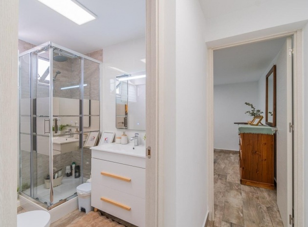 Resale - Villa - Villamartin - El Galan