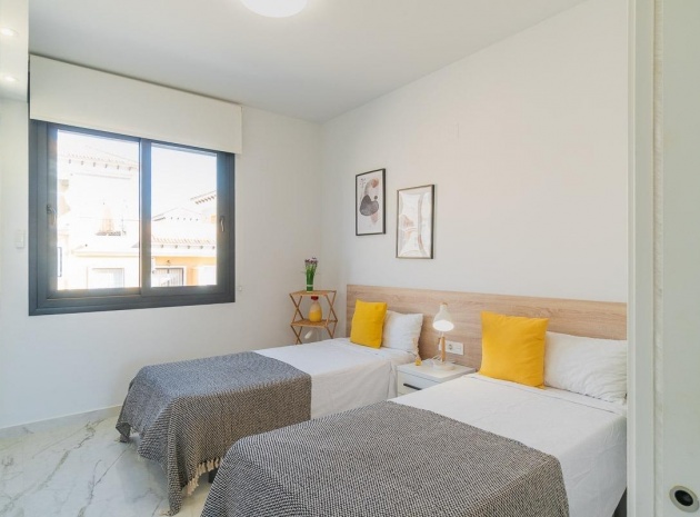 Resale - Apartment - Villamartin - PAU 26