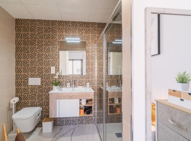 Resale - Apartment - Villamartin - PAU 26