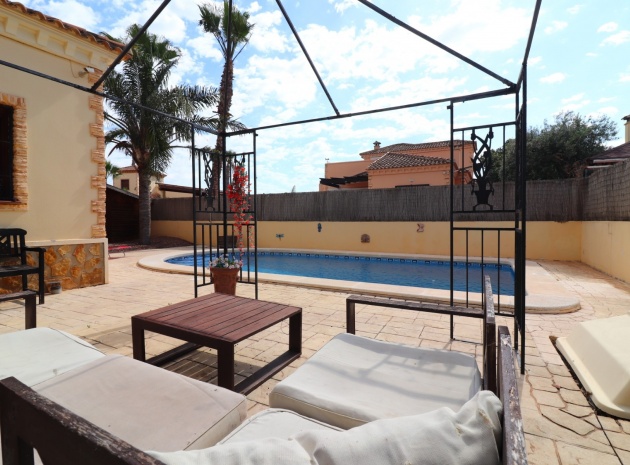 Resale - Villa - Formentera del Segura - fincas de la vega