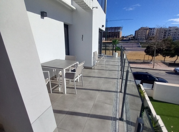 Återförsäljning - Lägenhet - San Miguel de Salinas