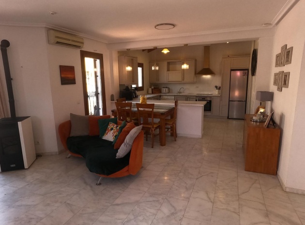 Resale - Villa - Algorfa - La Finca Golf Resort