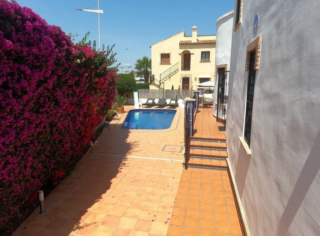 Resale - Villa - Algorfa - La Finca Golf Resort