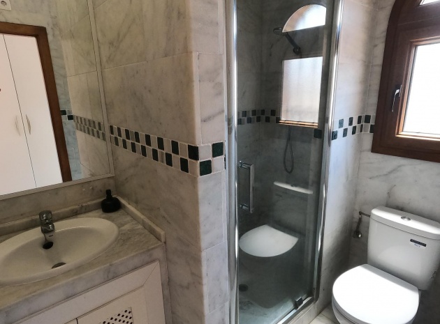 Resale - Villa - Algorfa - La Finca Golf Resort