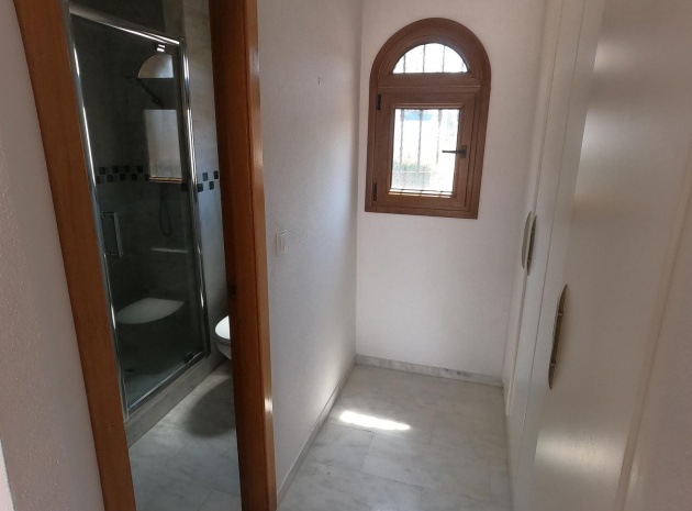 Resale - Villa - Algorfa - La Finca Golf Resort