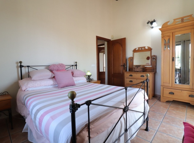 Resale - Villa - Albatera - Albatera Centro