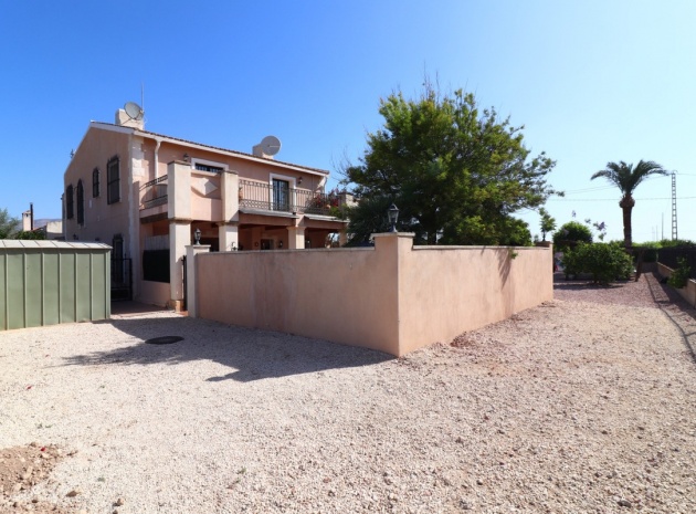 Resale - Villa - Albatera - Albatera Centro