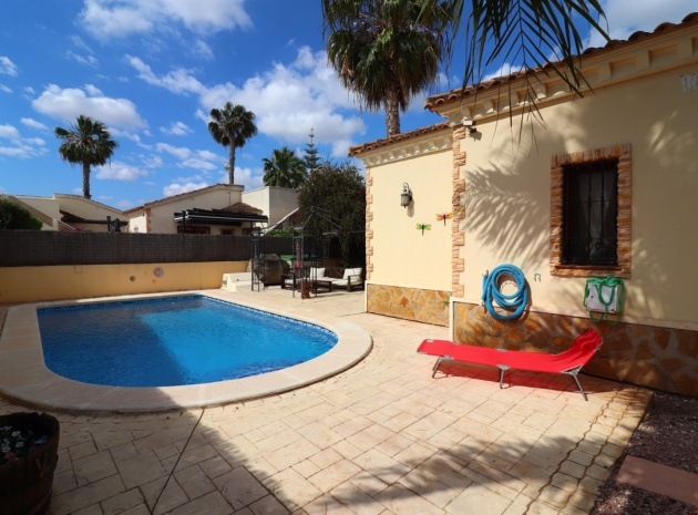Resale - Villa - Formentera del Segura - Formentera del Segura Centro