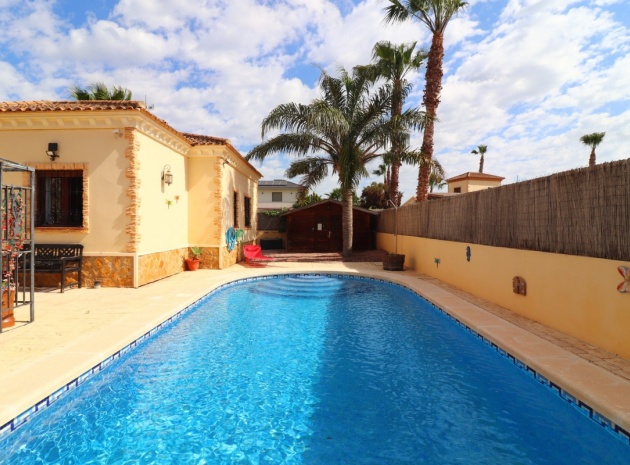 Resale - Villa - Formentera del Segura - Formentera del Segura Centro