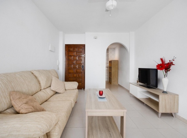 Resale - Villa - Torrevieja - Torrevieja Centro