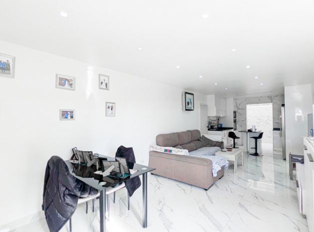 Resale - Townhouse - Torrevieja - Torrevieja Centro