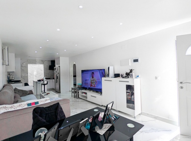 Resale - Townhouse - Torrevieja - Torrevieja Centro