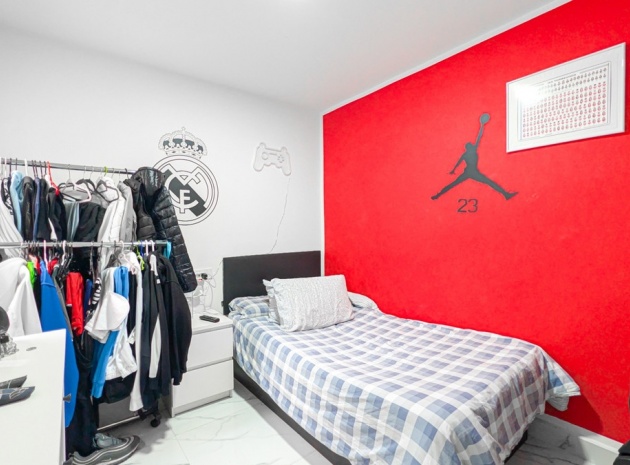 Resale - Townhouse - Torrevieja - Torrevieja Centro
