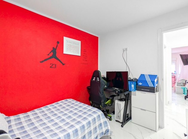 Resale - Townhouse - Torrevieja - Torrevieja Centro