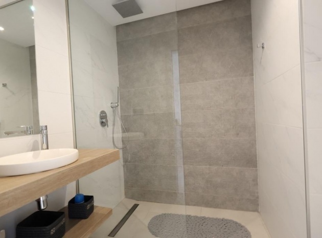 Resale - Villa - Guardamar del Segura - Urbanización El Raso