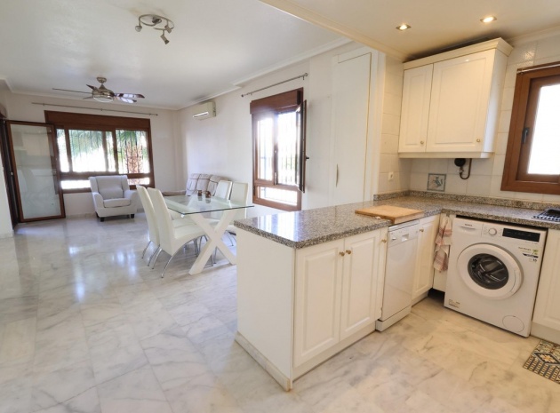 Resale - Apartment - Orihuela - Orihuela Costa