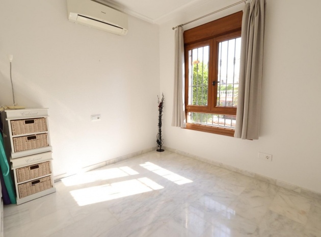 Resale - Apartment - Orihuela - Orihuela Costa