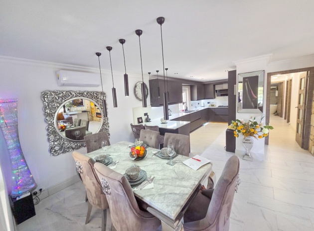 Resale - Villa - Crevillente - Crevillent - Crevillente - Crevillent Centro