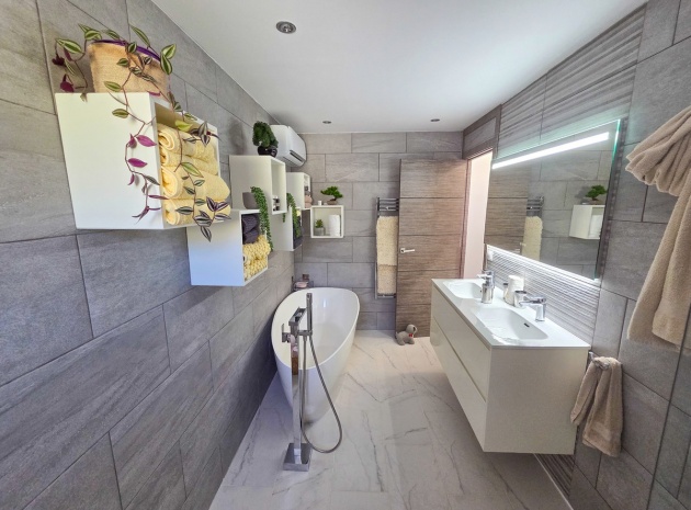Resale - Villa - Crevillente - Crevillent - Crevillente - Crevillent Centro