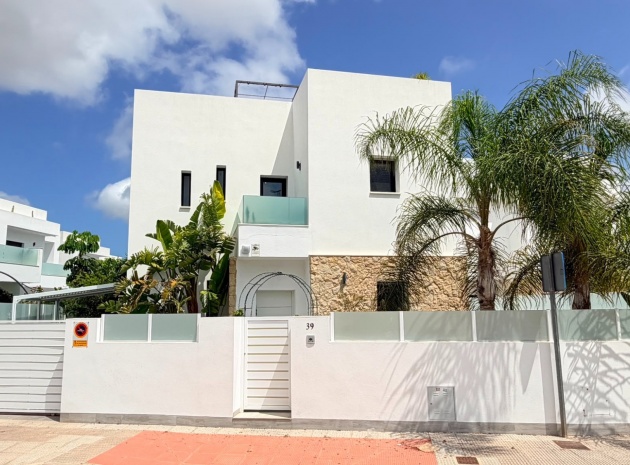 Resale - Villa - Los Montesinos - La Herada