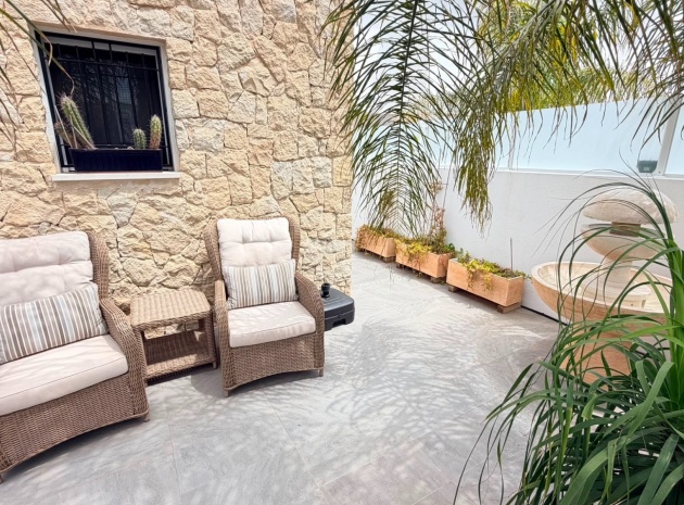 Resale - Villa - Los Montesinos - La Herada