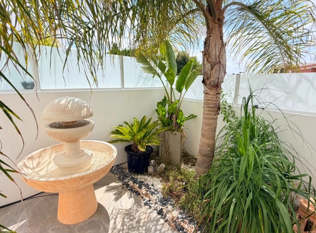 Resale - Villa - Los Montesinos - La Herada