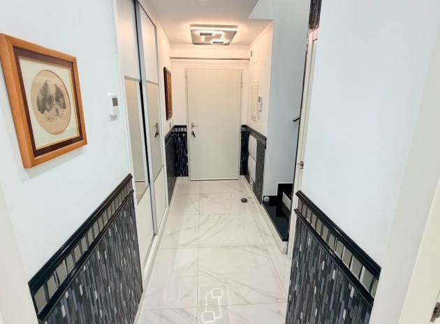 Resale - Villa - Los Montesinos - La Herada