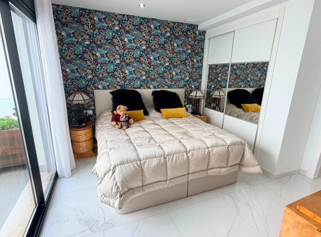 Resale - Villa - Los Montesinos - La Herada