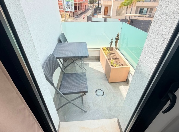 Resale - Villa - Los Montesinos - La Herada