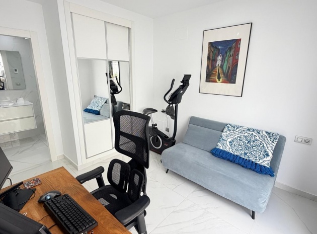 Resale - Villa - Los Montesinos - La Herada