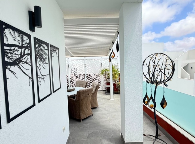 Resale - Villa - Los Montesinos - La Herada