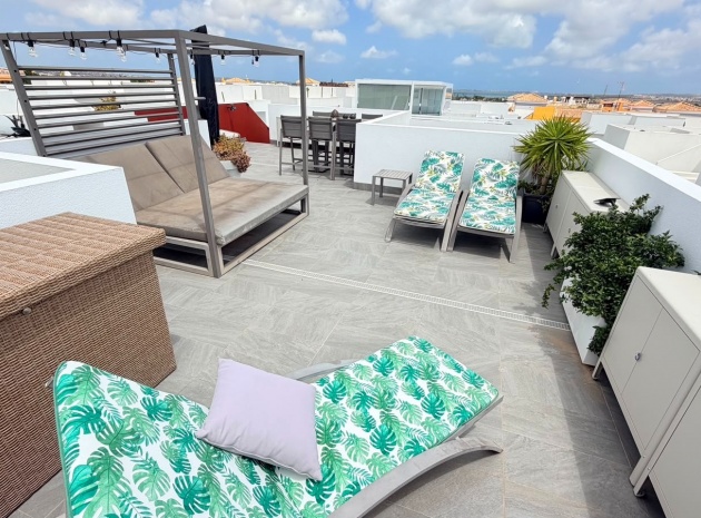 Resale - Villa - Los Montesinos - La Herada