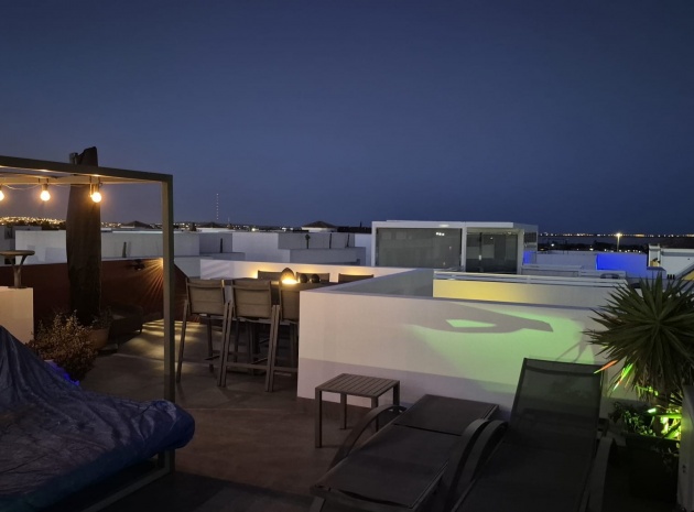 Resale - Villa - Los Montesinos - La Herada