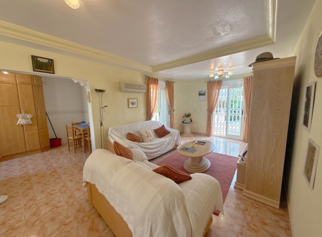 Resale - Villa - Cabo Roig - la regia