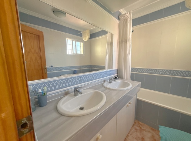 Resale - Villa - Cabo Roig - la regia