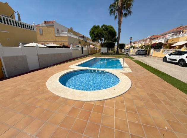 Resale - Villa - Cabo Roig - la regia