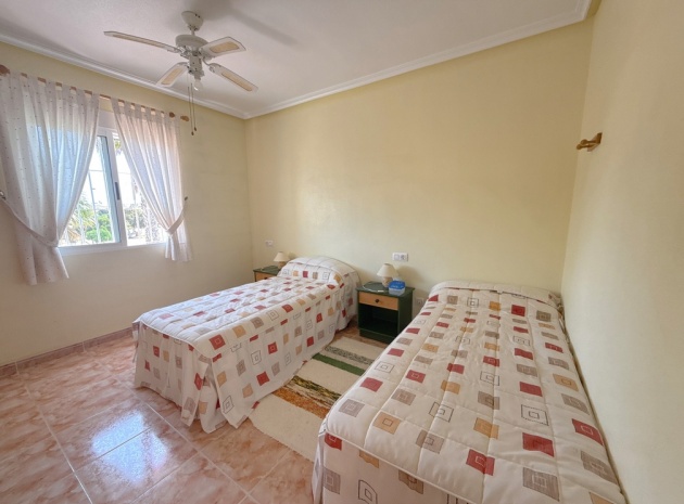 Resale - Villa - Cabo Roig - la regia