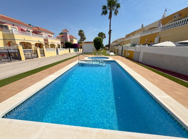Resale - Villa - Cabo Roig - la regia