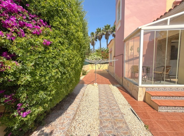 Resale - Villa - Cabo Roig - la regia