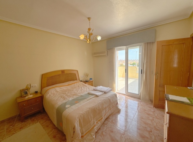 Resale - Villa - Cabo Roig - la regia