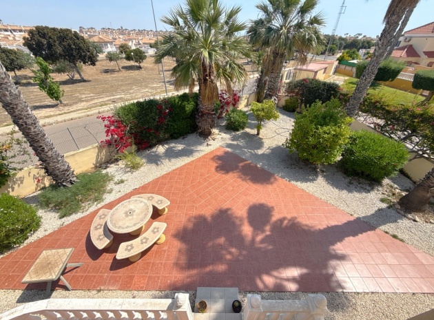 Resale - Villa - Cabo Roig - la regia