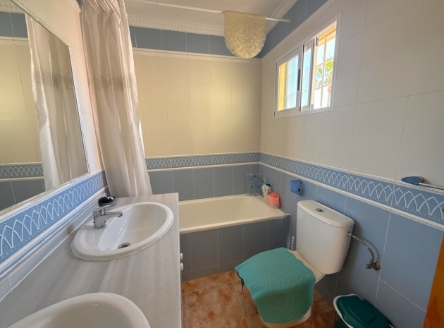 Resale - Villa - Cabo Roig - la regia