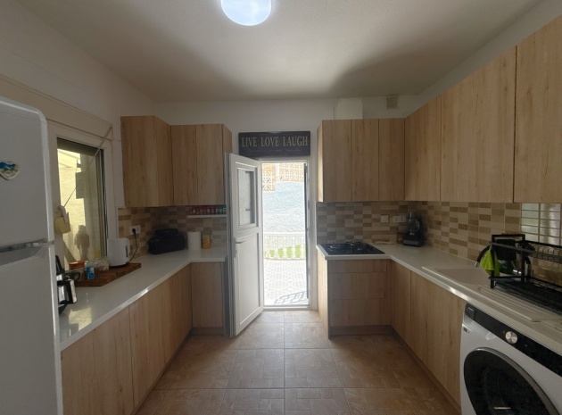 Resale - Bungalow - Villamartin - blue lagoon
