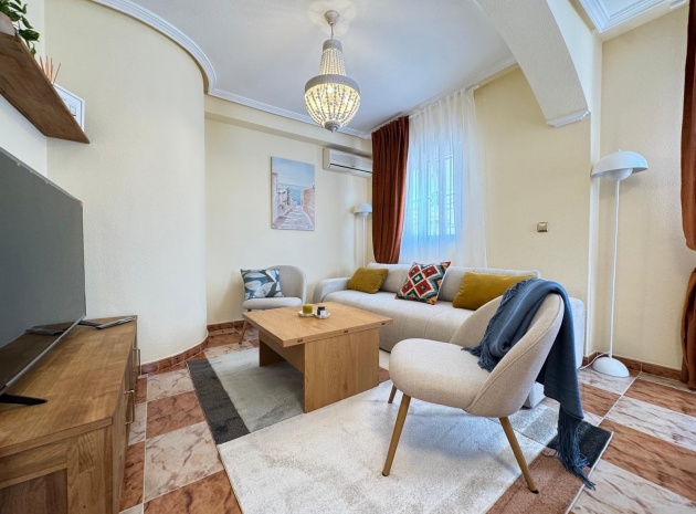 Resale - Villa - Cabo Roig - Lomas de Cabo Roig
