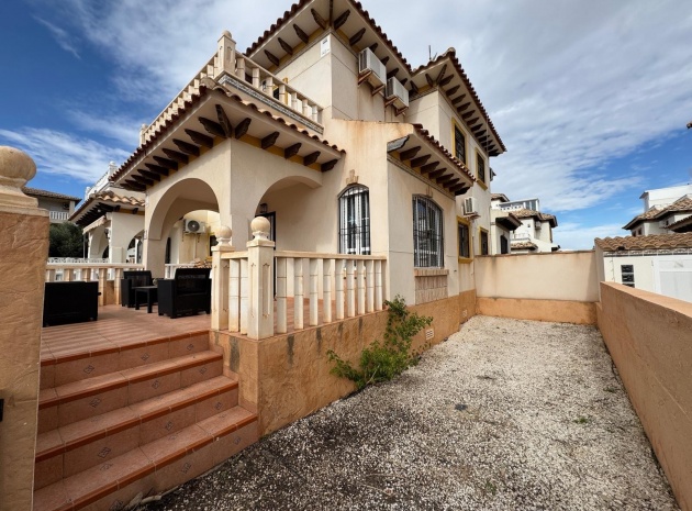 Resale - Villa - Cabo Roig - Lomas de Cabo Roig