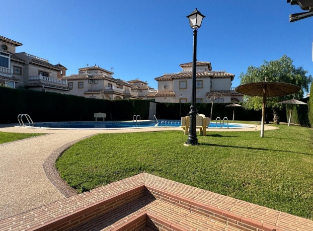 Resale - Villa - Cabo Roig - Lomas de Cabo Roig