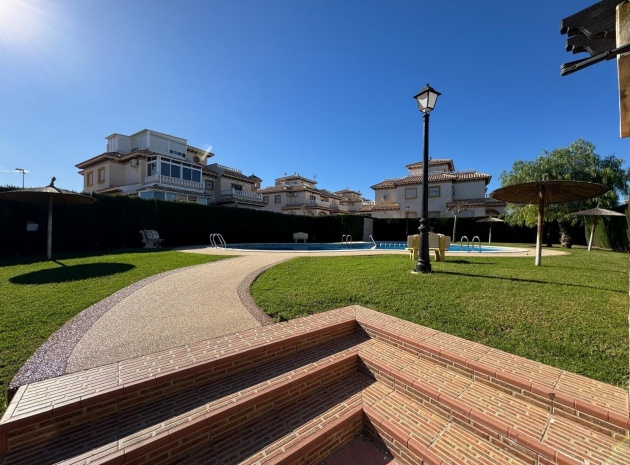 Resale - Villa - Cabo Roig - Lomas de Cabo Roig