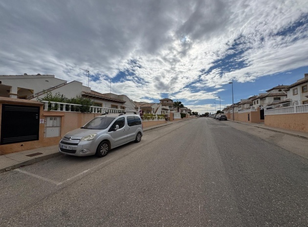 Resale - Villa - Cabo Roig - Lomas de Cabo Roig