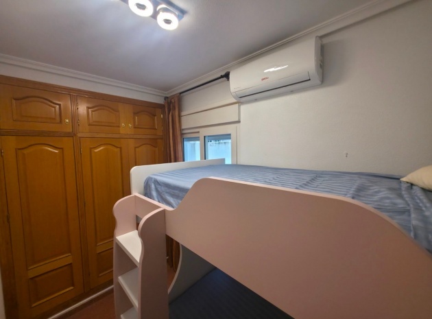 Wederverkoop - Appartement - Torrevieja - Torrevieja Centro