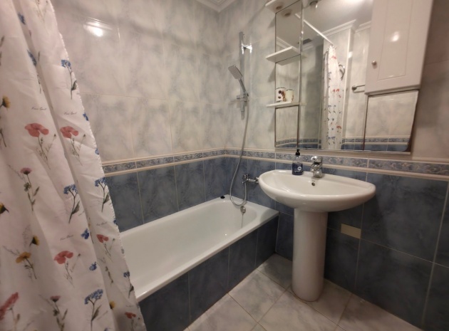 Wederverkoop - Appartement - Torrevieja - Torrevieja Centro